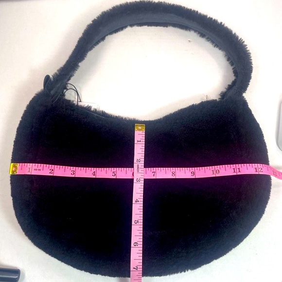 BNWT Yves Salomon Genuine Shearling Shoulder Bag PRICE FIRM NO DISCOUNTS! - Picture 9 of 15